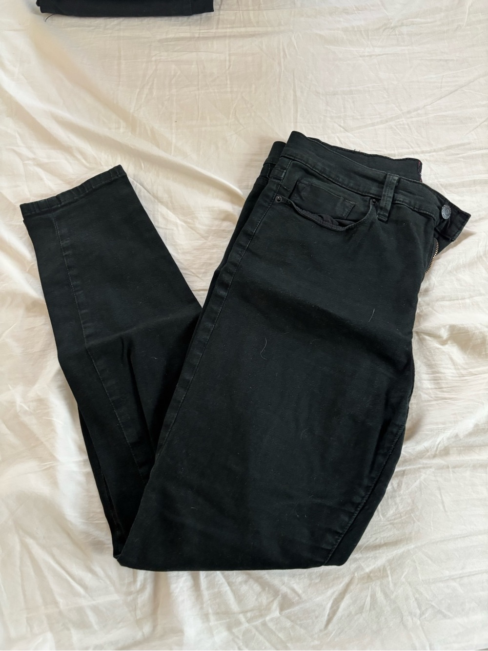 BDG Black Skinny High-Rise Jeans